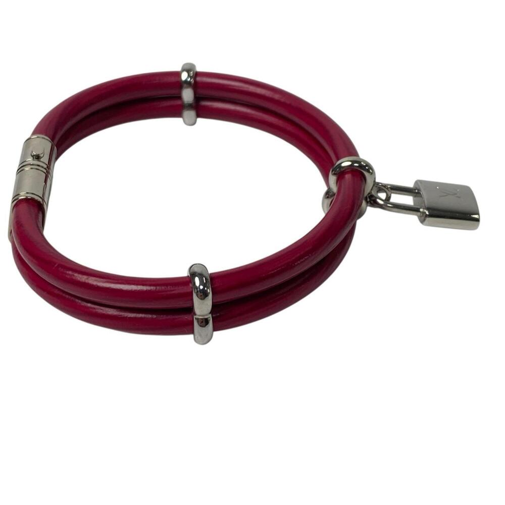 LOUIS VUITTON Red Leather Charm Bracelet - Picture 2 of 11